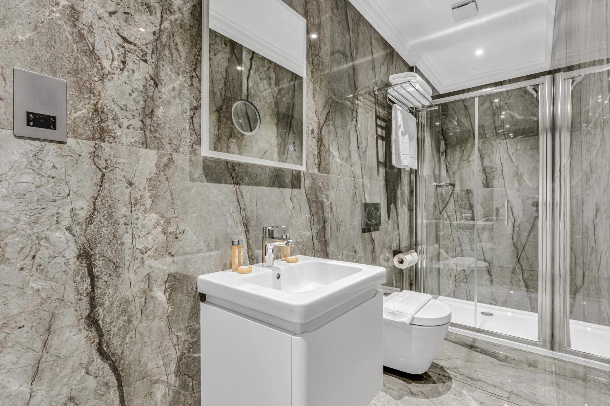 Cleveland Residences Bloomsbury ロンドン エクステリア 写真